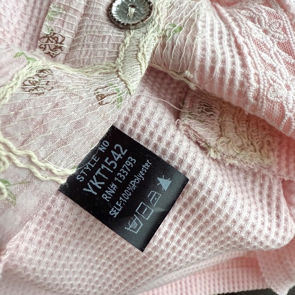 POL Pink Floral Embroidered Blouse - Picture 6 of 6